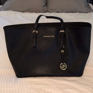 MICHAEL Michael Kors Jet Set Top Zip Travel Tote